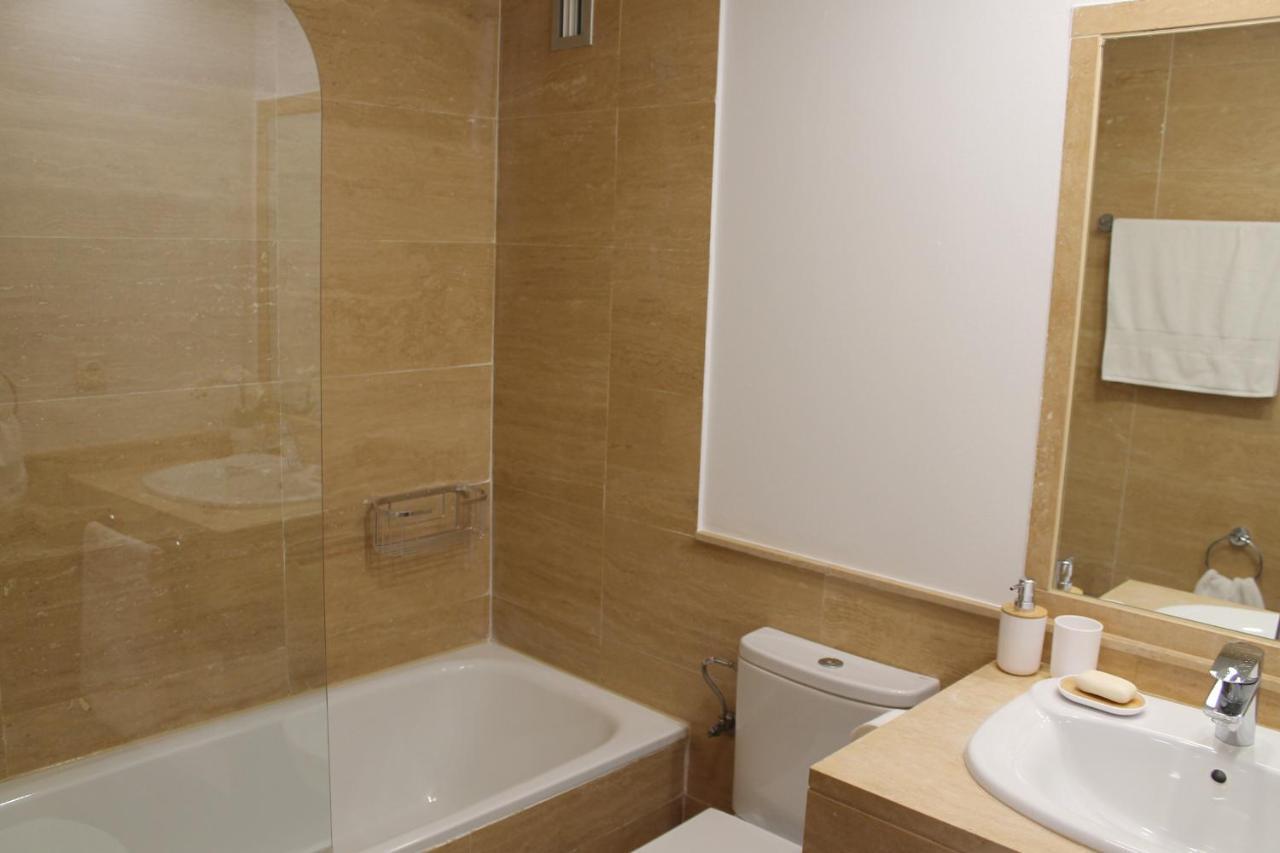 Paseo Maritimo Apartman Málaga Kültér fotó