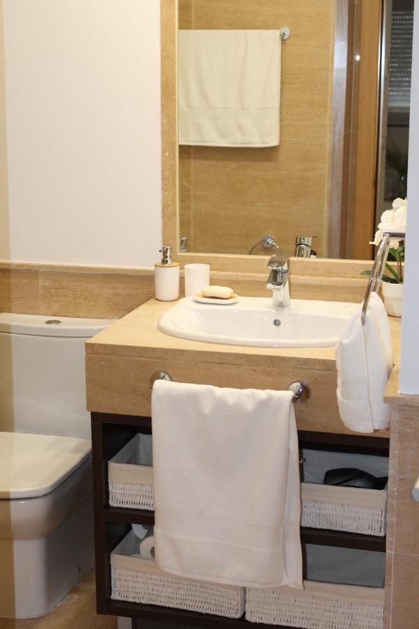 Paseo Maritimo Apartman Málaga Kültér fotó